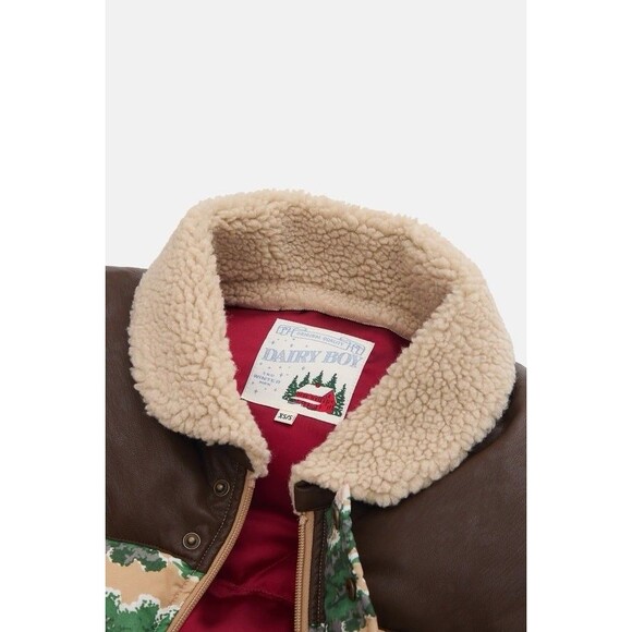 Women’s Dairy Boy Mountain Puffer Horse Country Tan Size XS/S - Picture 3 of 6